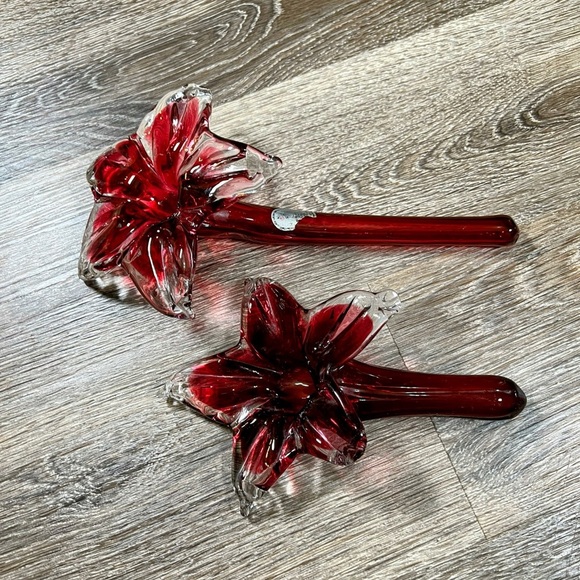 2 Vintage Hand Blown PILGRIM CRANBERRY ART GLASS FLOWER Blossom Decor -See Chip - Picture 1 of 4